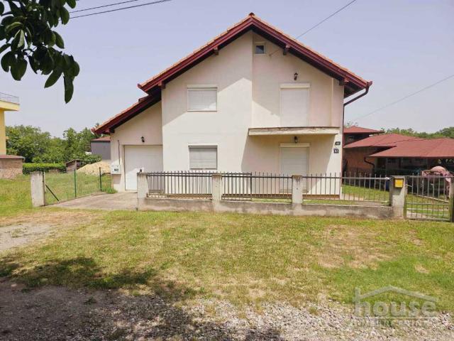 Kuća PETROVARADIN, PETROVARADIN, kv: 225, € 245000, ID: 3046268