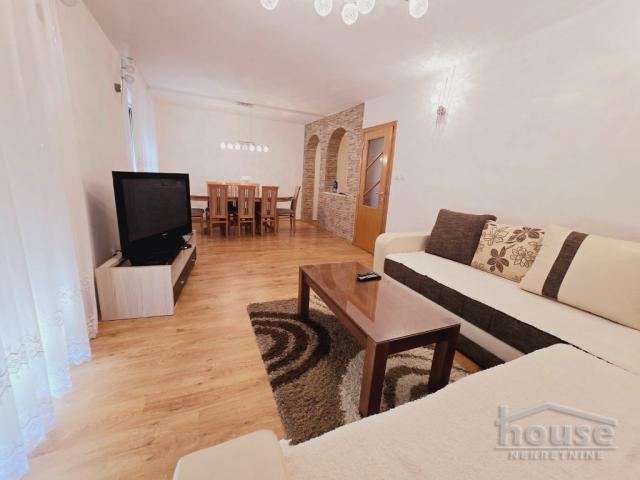 Kuća PETROVARADIN, PETROVARADIN, kv: 225, € 245000, ID: 3046268