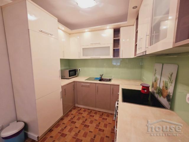 Kuća PETROVARADIN, PETROVARADIN, kv: 225, € 245000, ID: 3046268