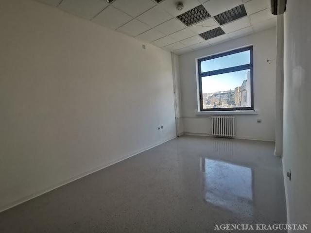 Prodaja, Lokal, 152. 00m2 , Centar