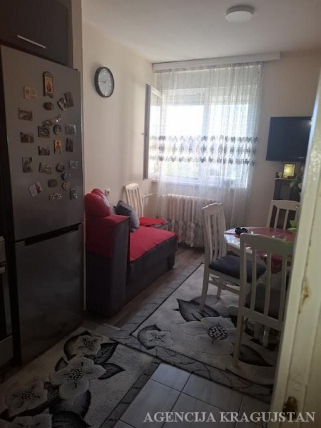 Prodaja, Stan, 40. 00m2 , Centar