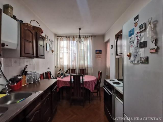 Prodaja, Stan, 55. 00m2 , Erdoglija