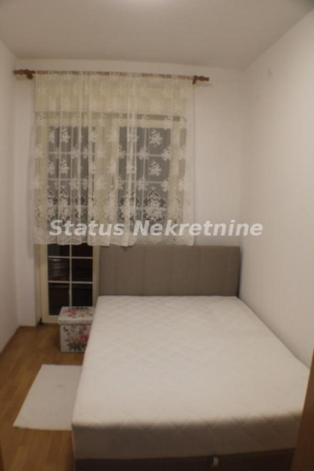 Novi Sad- JIS stan u Radničkoj ulici-065/3858-881