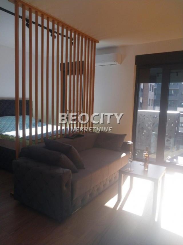 Voždovac, Trošarina, Save Maskovića 2, 1. 0, 40m2, 1000EUR