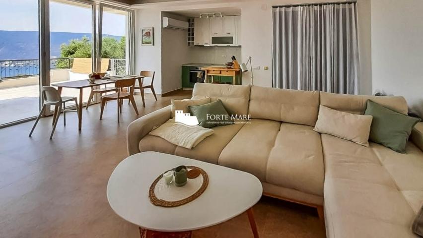 Apartment for sale in  Herceg Novi, Topla III area