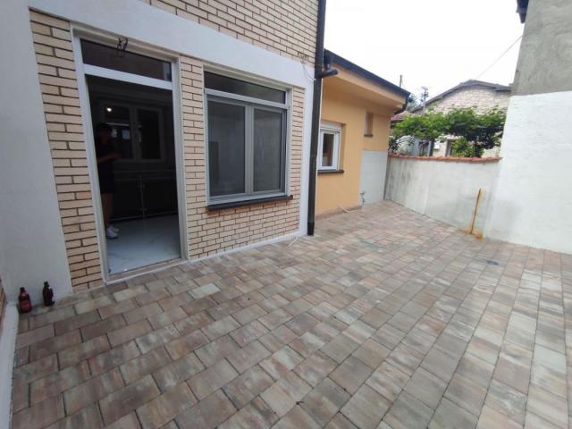 Poslovni prostor - 400m2 - Durlan