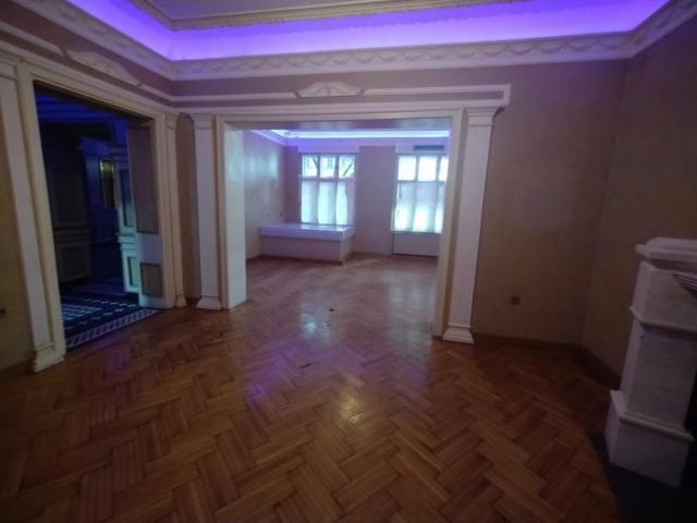 Poslovni prostor - Centar - 250m2