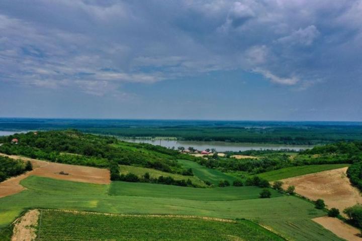  SAMO KOD NAS! Kupite vaš mir