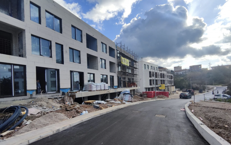 Prodaja, Poslovni prostor, 77.03m2 , Tivat