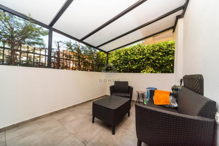Jednosoban stan 52m2 + garaža, Tološi - Podgorica