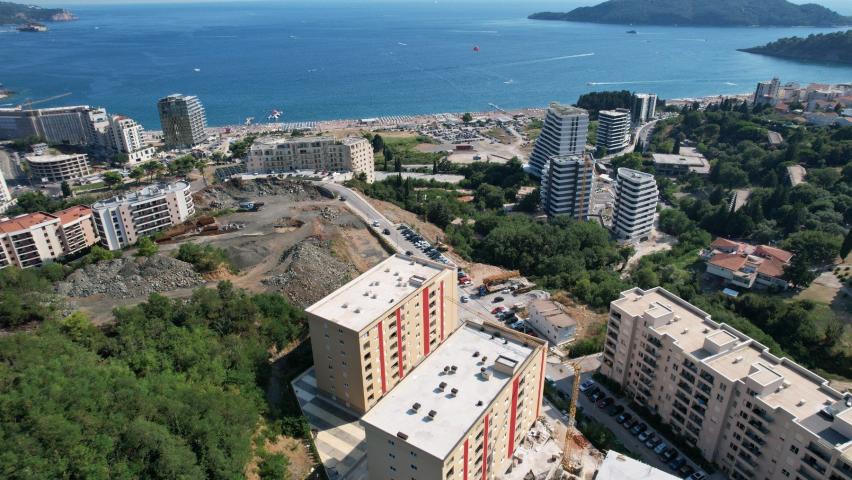 Dvosoban Stan 58m² s Pogledom na More u Bečićima – Nova Zgrada, Bez 3% Poreza!