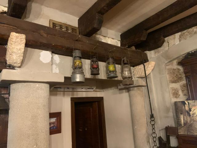 Prodaja poslovnog prostora 100 m² sa dvorištem – Centar Risna