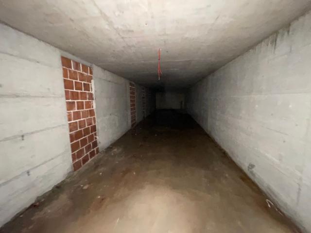 Poslovni Prostor 145m² u Novoj Zgradi na Atraktivnoj Lokaciji, Tivat - Donja Lastva