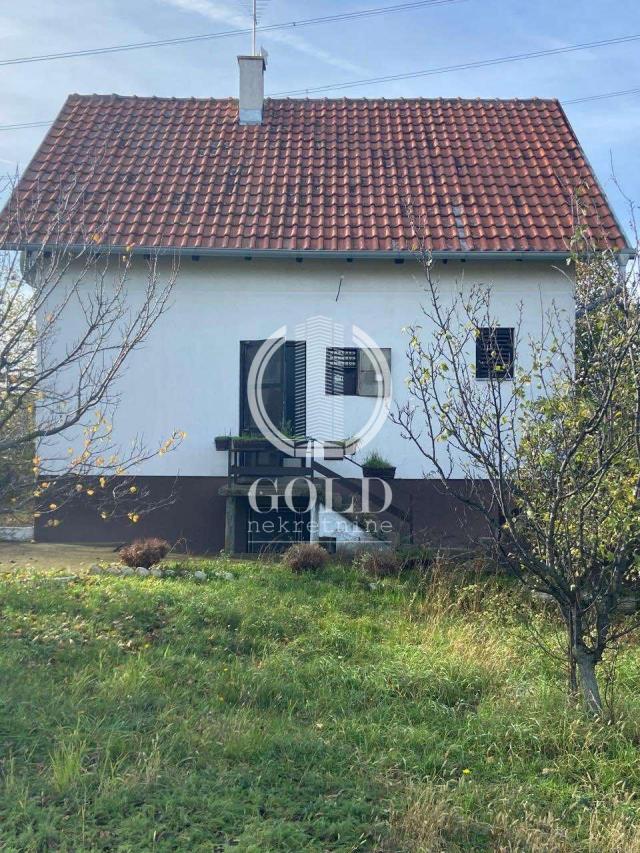 PRODAJA Vikendica: SREMSKI OKRUG-Inđija-Krčedin,53.00m2. Uknjiženo ID#11034