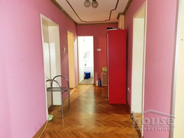 NOVI SAD - ADICE - 370.00 m2