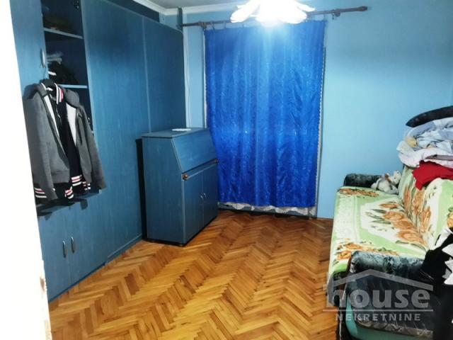 NOVI SAD - ADICE - 370.00 m2