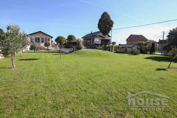 NOVI SAD - ADICE - 370.00 m2