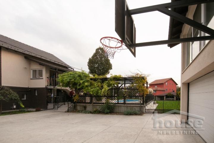 NOVI SAD - ADICE - 370.00 m2