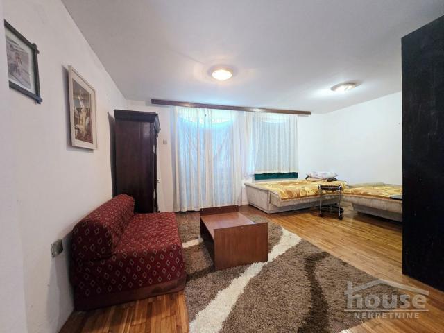SREMSKA KAMENICA - SREMSKA KAMENICA - 64.00 m2
