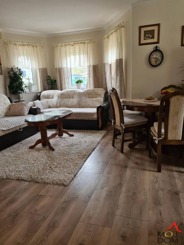 NOVI SAD - ADICE - KUćA - 179 m2 - 273,000€