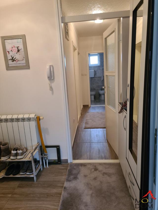 NOVI SAD - ADICE - KUćA - 179 m2 - 273,000€
