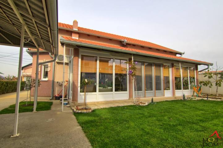 NOVI SAD - ADICE - KUćA - 179 m2 - 273,000€