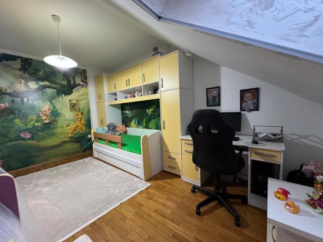 NOVI SAD - SAJAM - 110.00 m2