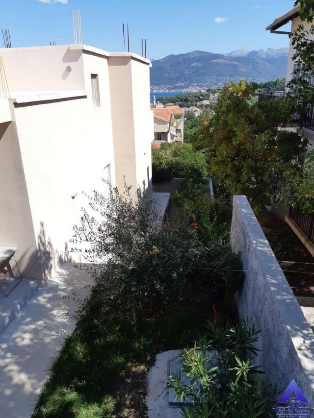 Prodaja, Kuća, 160m2 , RADOVIĆI