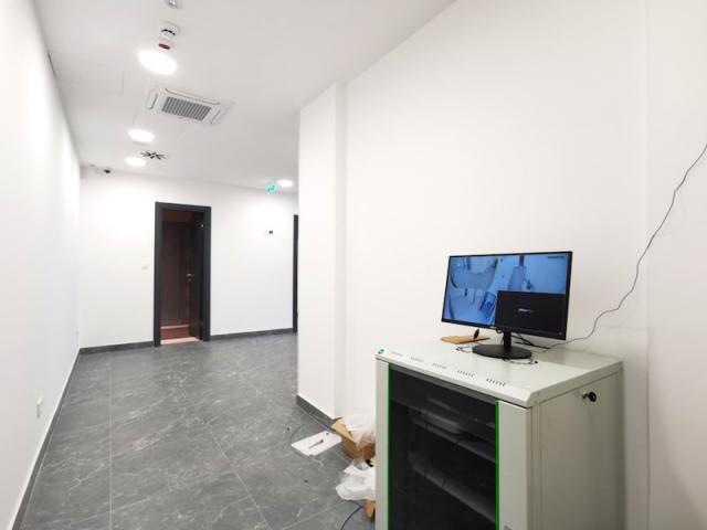 Poslovni prostor, 77m2, Centar, Podgorica