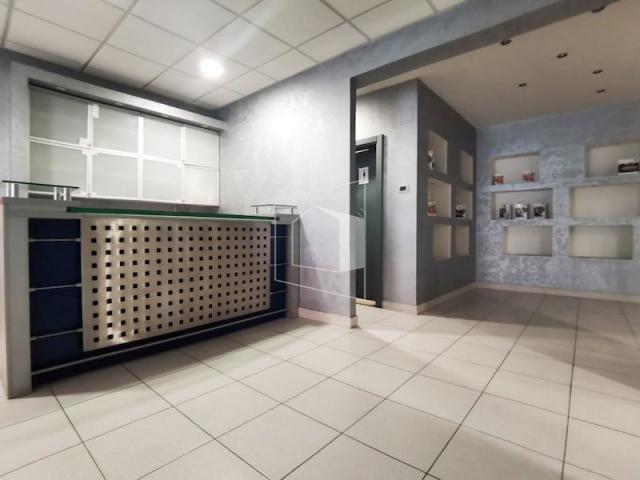Poslovni prostor, 535m2, Centar, Podgorica