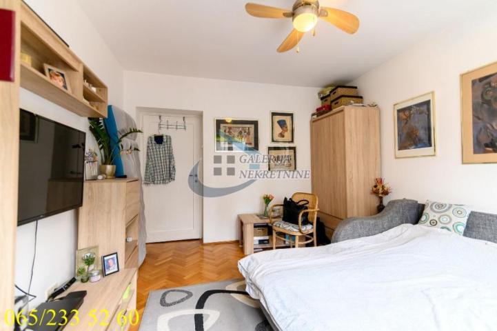 Zvezdara, Slavujev venac - Koste Taušanovića 61m2