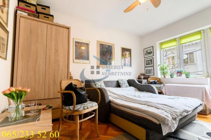 Zvezdara, Slavujev venac - Koste Taušanovića 61m2