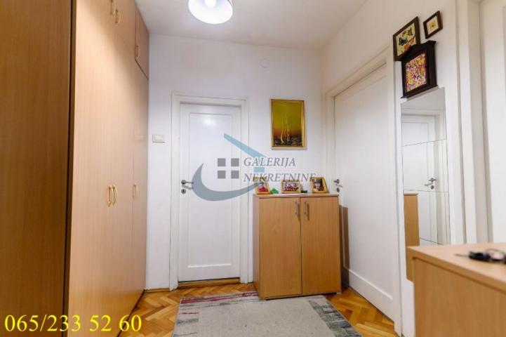 Zvezdara, Slavujev venac - Koste Taušanovića 61m2