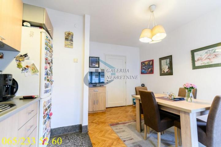 Zvezdara, Slavujev venac - Koste Taušanovića 61m2