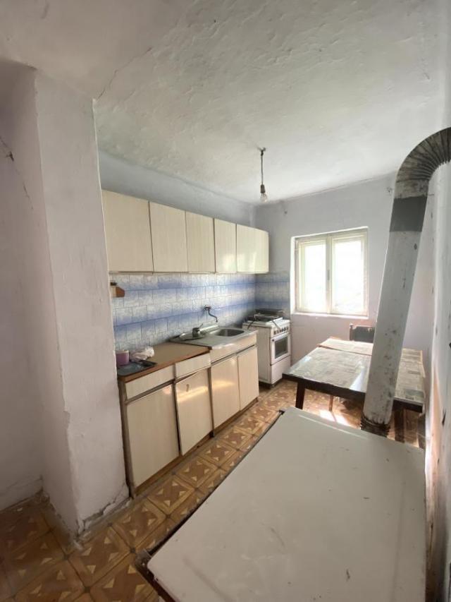 Uzdin kuća na prodaju