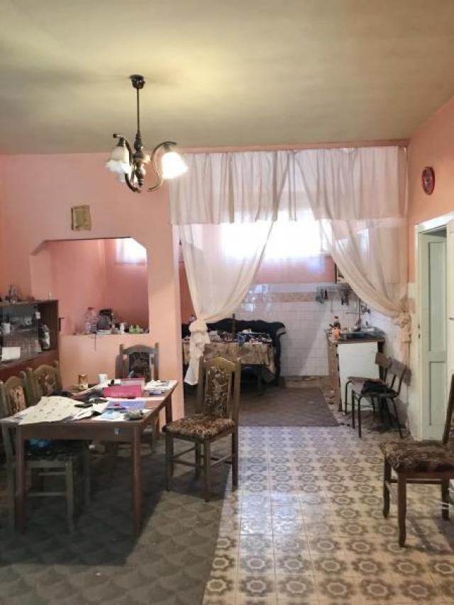 Uzdin, kuća na prodaju