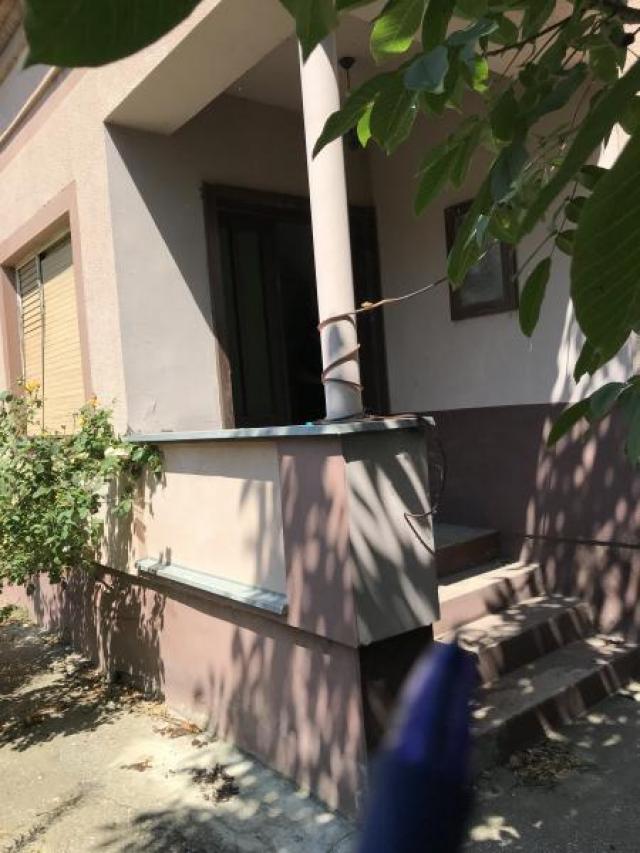 Uzdin, kuća na prodaju