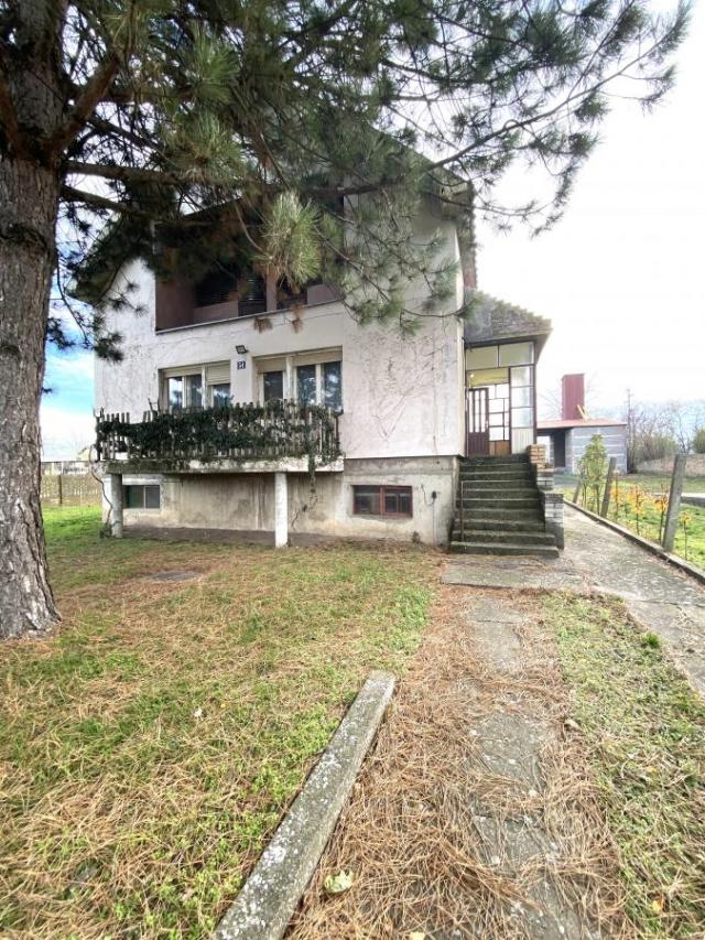 Poslovni objekat-otkupna stanica u Samošu