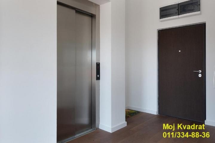 Zvezdara, Vukov spomenik - Luke Vukalovića, 92m2