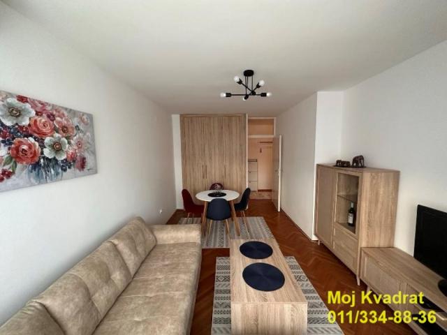 Palilula, centar - Poenkareova, 37m2