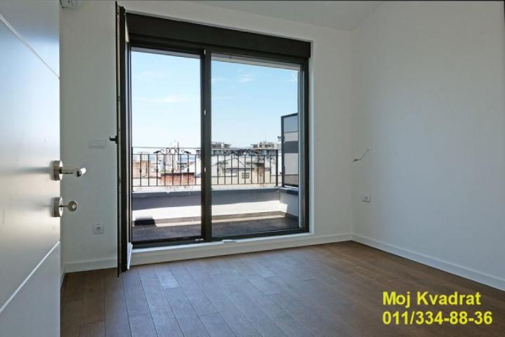 Zvezdara, Vukov spomenik - Luke Vukalovića, 92m2