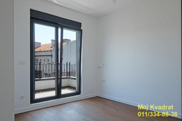 Zvezdara, Vukov spomenik - Luke Vukalovića, 92m2
