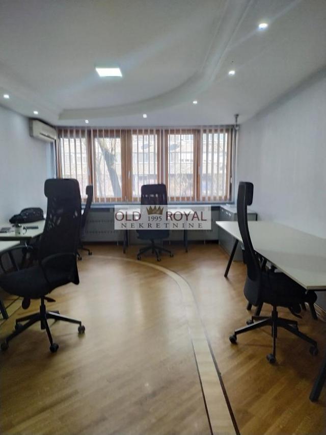 Novi Beograd, Fontana, B. Z. Đinđića 107m2