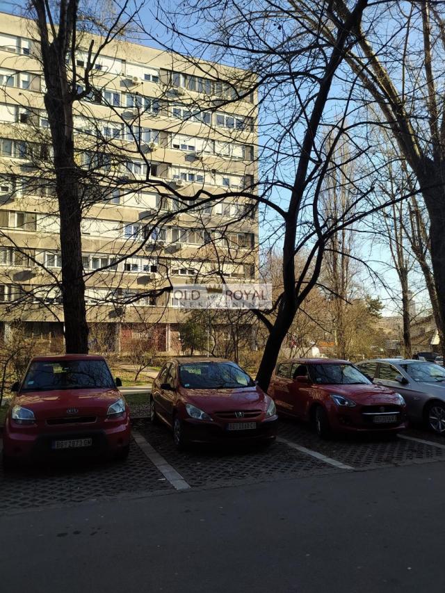 Novi Beograd, Fontana, B. Z. Đinđića 107m2