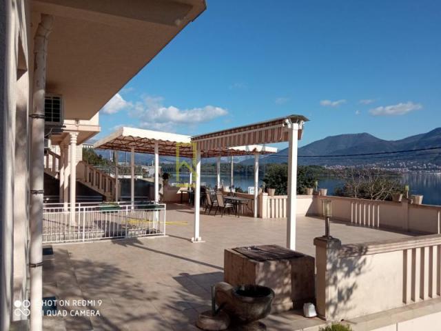 PRODAJA – VILA SA APARTMANIMA ĐURAŠEVIĆI, TIVAT