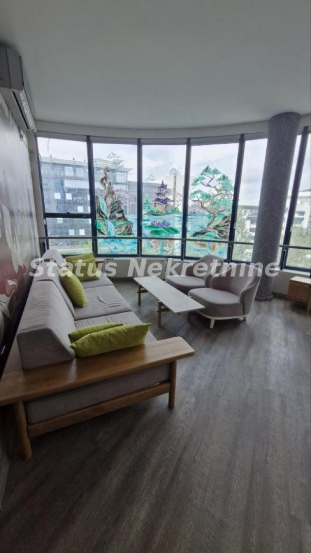 LUX stan-Stari grad 065 385 88 86