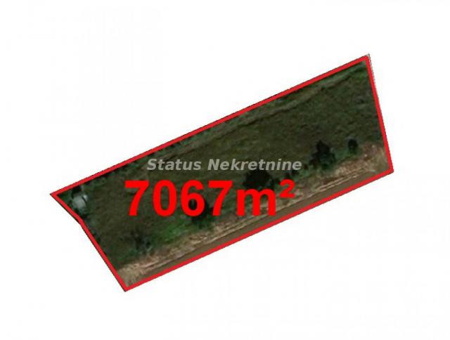 Banstol-Veeliki Ravan Građevinski Plac 7000 m2 u Zelenom kraju-065/385 8880