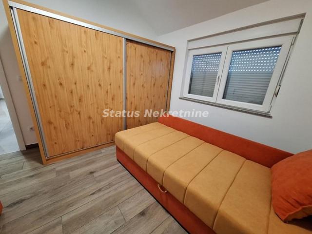 NOV NAMEŠTEN DVOIPOSOBAN STAN 65M2 PETROVARADIN 450EU