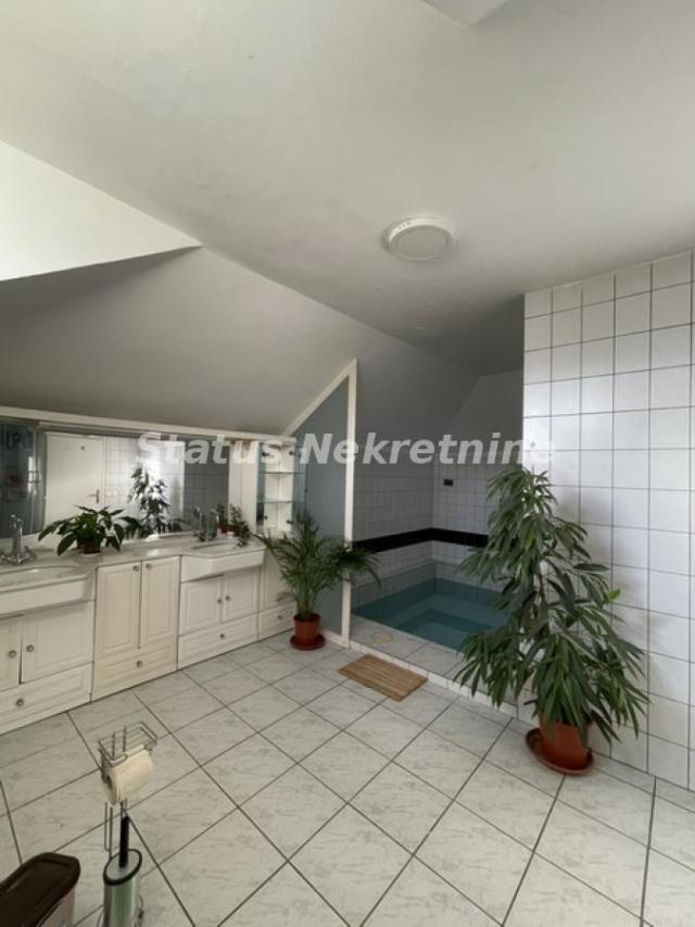 Novi Sad, Telep sa malim bazenom