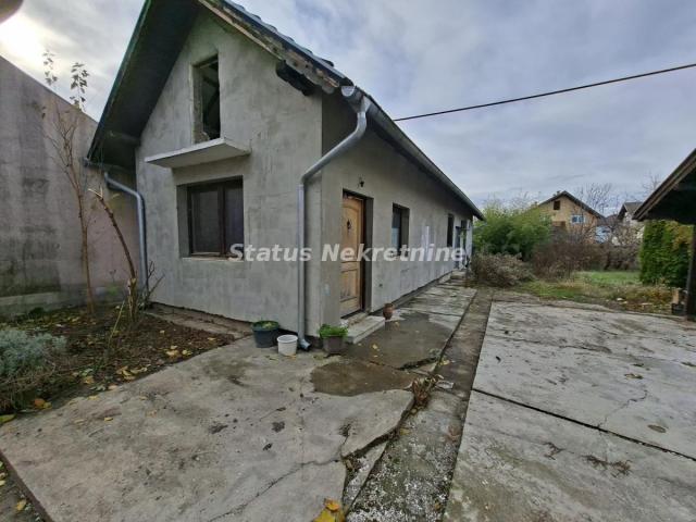 Renovirana kuća  u blizini Dunava Po+Pr+PK